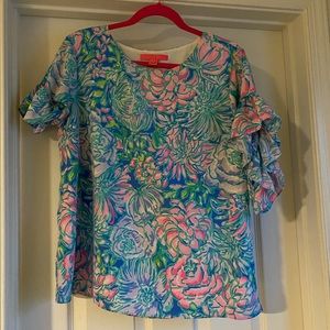 EUC Lilly Pulitzer Darlah top In Full Bloom